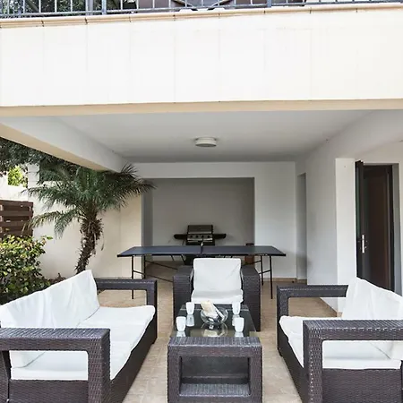 Villa Picture Relaxing Beside Your Private Pool In Reading Your Favourite Book, 1244
